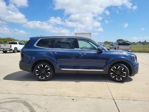 2023 Kia Telluride SX
