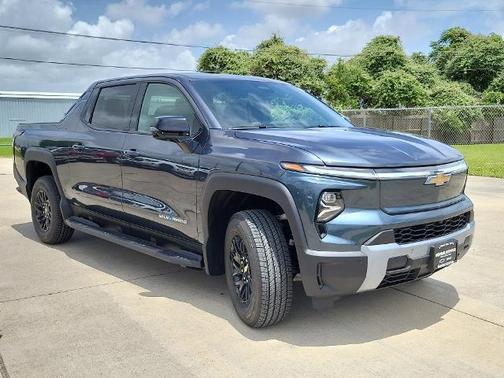 2025 Chevrolet Silverado EV LT