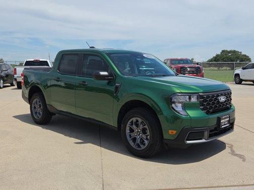Green 2025 Ford Maverick XLT