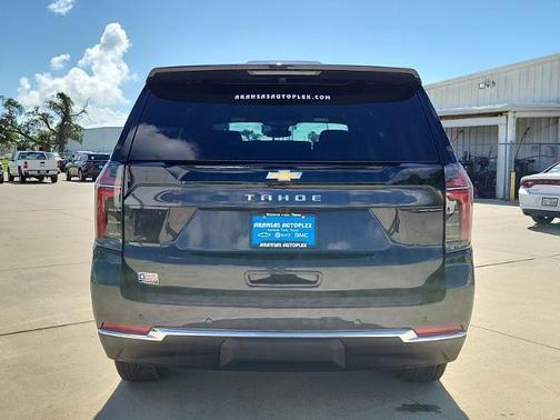 2025 Chevrolet Tahoe LS