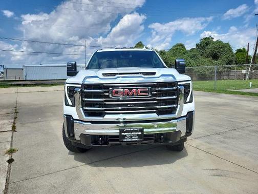 2026 GMC Sierra 2500 SLT