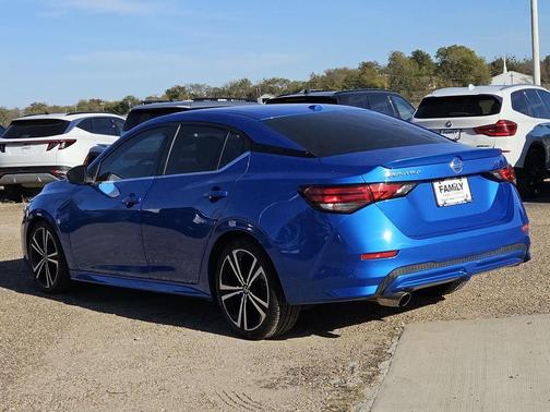 2021 Nissan Sentra SR