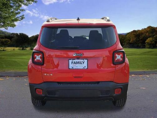 2023 Jeep Renegade Latitude
