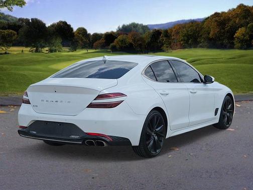 2023 Genesis G70 2.0T