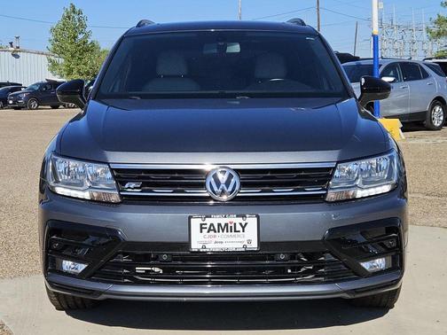 2020 Volkswagen Tiguan 2.0T SE R-Line Black