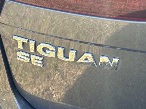 2020 Volkswagen Tiguan 2.0T SE R-Line Black