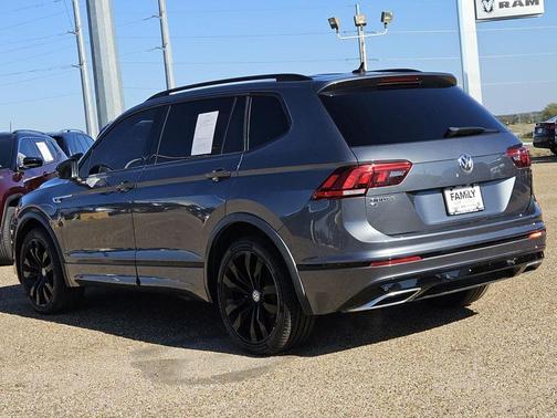 2020 Volkswagen Tiguan 2.0T SE R-Line Black