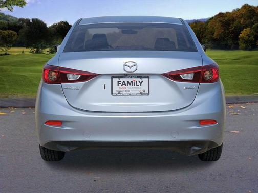 2017 Mazda Mazda3 Sport
