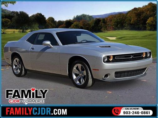 2022 Dodge Challenger SXT