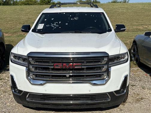 2022 GMC Acadia AT4