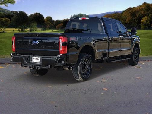 2023 Ford F-350 Lariat Super Duty
