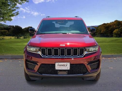 2024 Jeep Grand Cherokee Laredo X