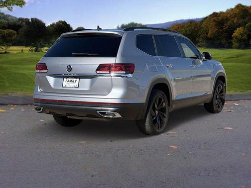 2022 Volkswagen Atlas 2.0T SE w/Technology