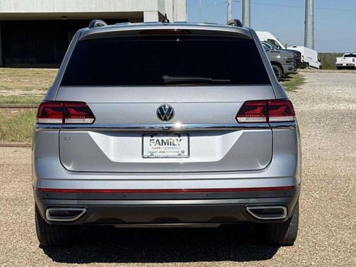 2022 Volkswagen Atlas 2.0T SE w/Technology