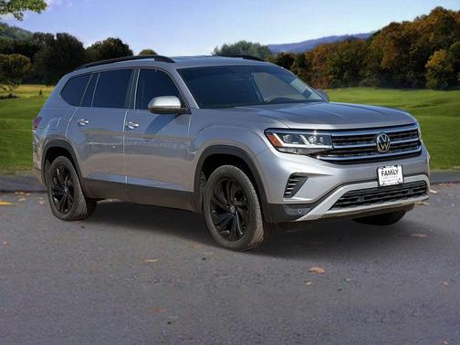 2022 Volkswagen Atlas 2.0T SE w/Technology