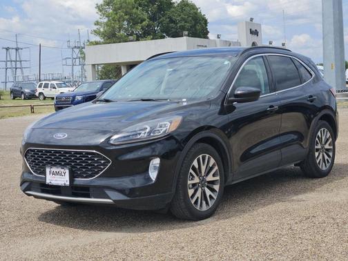 2021 Ford Escape Titanium Hybrid