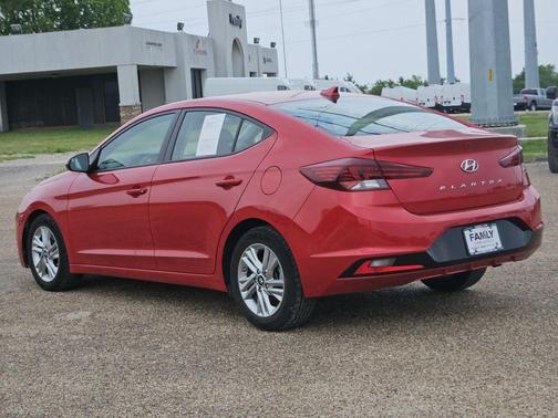 2020 Hyundai ELANTRA SEL