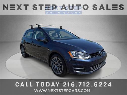 2017 Volkswagen Golf TSI Wolfsburg Edition 4-Door