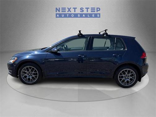 2017 Volkswagen Golf TSI Wolfsburg Edition 4-Door