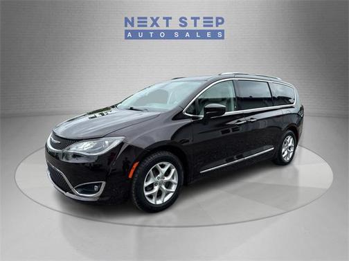 2018 Chrysler Pacifica Touring-L Plus
