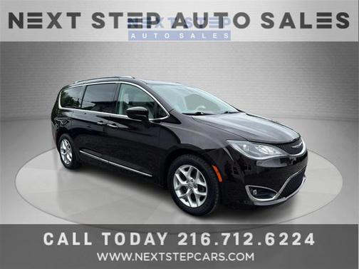 2018 Chrysler Pacifica Touring-L Plus