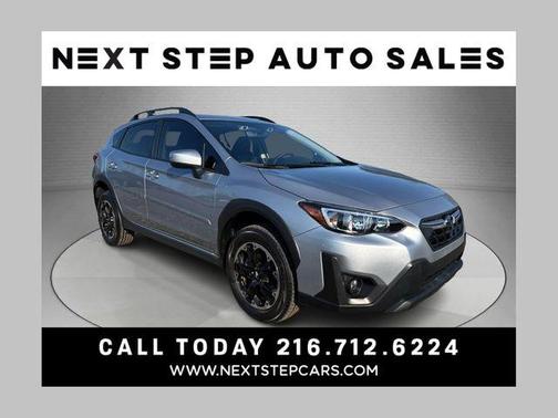 Ice Silver Metallic 2021 Subaru Crosstrek Premium