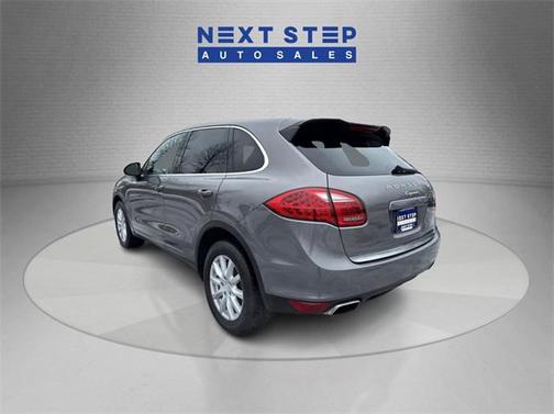 2011 Porsche Cayenne Base