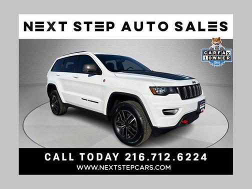 Bright White Clearcoat 2020 Jeep Grand Cherokee Trailhawk