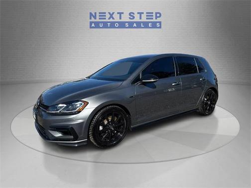 2019 Volkswagen Golf R 2.0T DSG