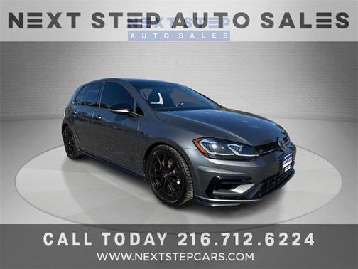 2019 Volkswagen Golf R 2.0T DSG