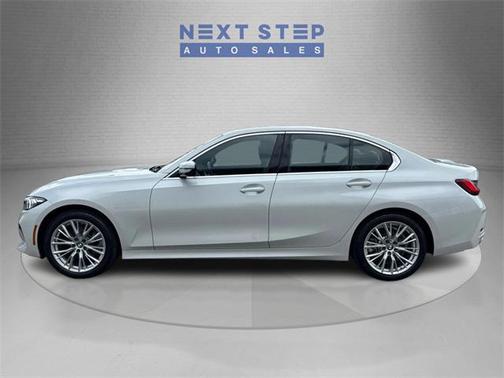 2024 BMW 330 i xDrive