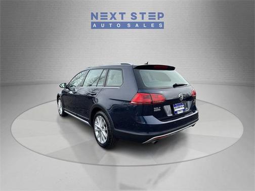 2017 Volkswagen Golf Alltrack TSI SE