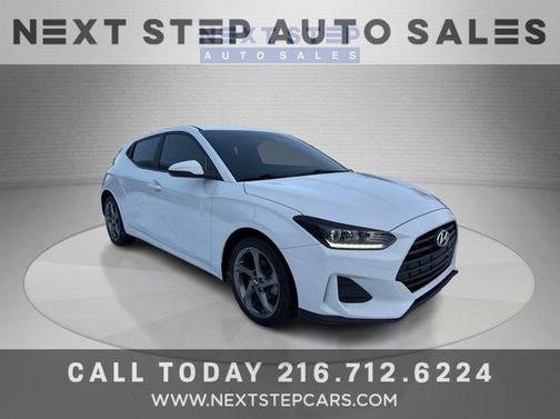 2019 Hyundai Veloster 2