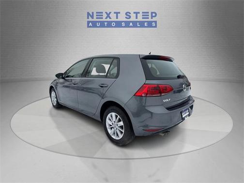 2017 Volkswagen Golf TSI S 4-Door