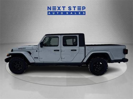 2022 Jeep Gladiator Willys 4x4