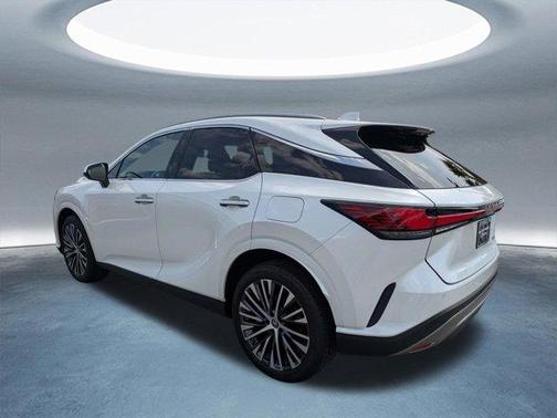 Eminent White Pearl 2023 Lexus RX 350 Premium Plus