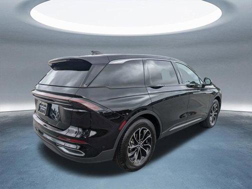 Black Metallic 2024 Lincoln Nautilus Premiere