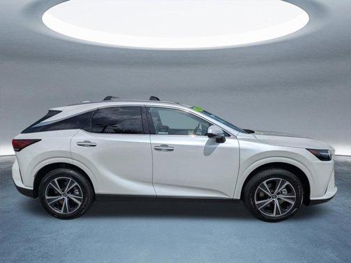 Eminent White Pearl 2023 Lexus RX 350 Premium