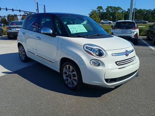 2017 FIAT 500 Lounge