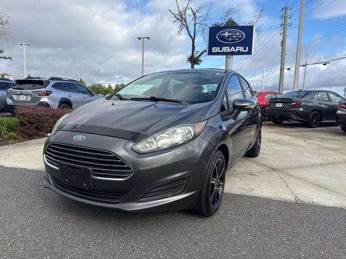 2015 Ford Fiesta SE