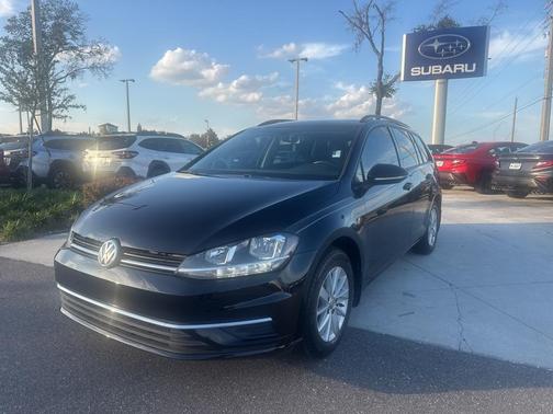 2018 Volkswagen Golf SportWagen TSI S