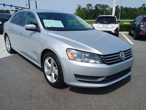 2014 Volkswagen Passat 1.8T S