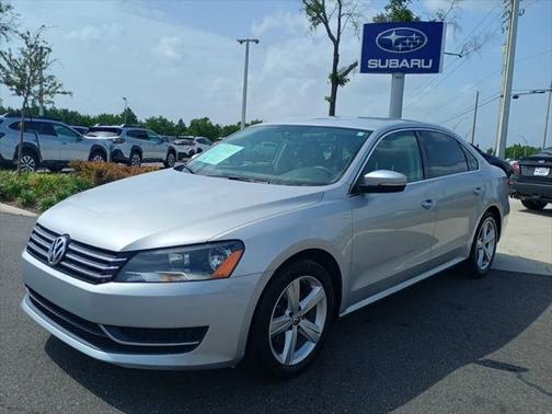2014 Volkswagen Passat 1.8T S