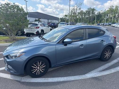 2015 Mazda Mazda3 i Sport