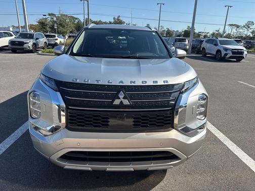 2022 Mitsubishi Outlander SEL