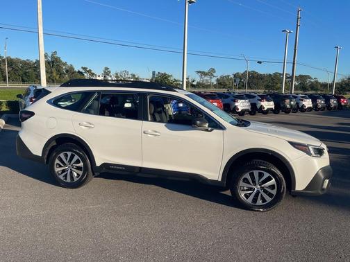 2020 Subaru Outback Base