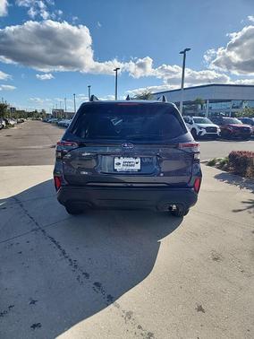 2025 Subaru Forester Premium