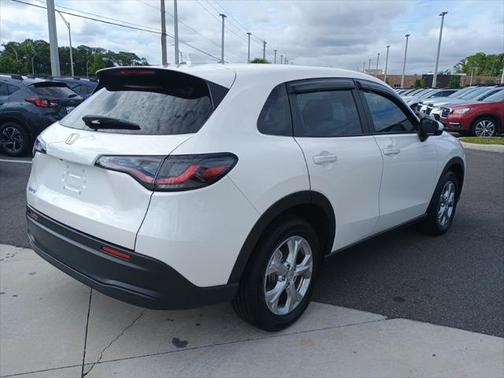 2025 Honda HR-V LX