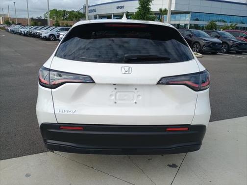 2025 Honda HR-V LX