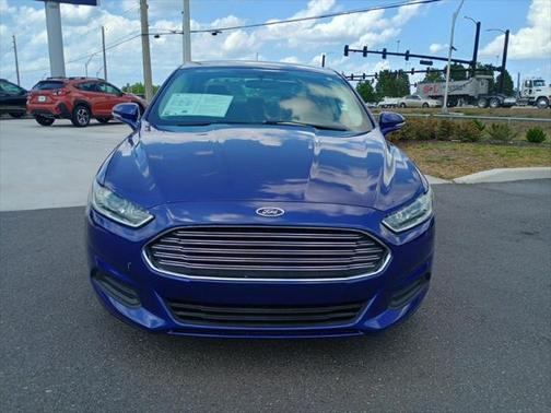 2016 Ford Fusion SE